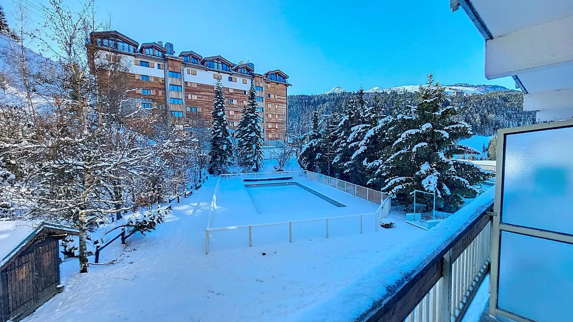 Courchevel 1650 - Mountain View - Snow Front 2S05 Apartment 0*,  France